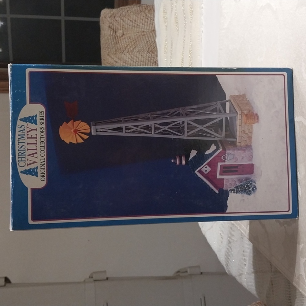 Christmas Valley Vintage 1993 Windmill Well House Hand-Paint Porcelain Orig Box